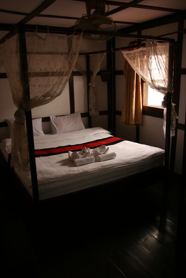 Hotel Mano Temple House à Luang Prabang Extérieur photo