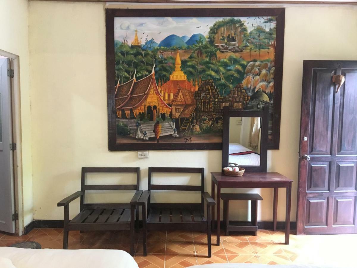 Hotel Mano Temple House à Luang Prabang Extérieur photo