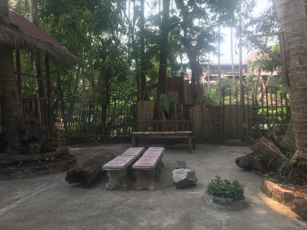 Hotel Mano Temple House à Luang Prabang Extérieur photo